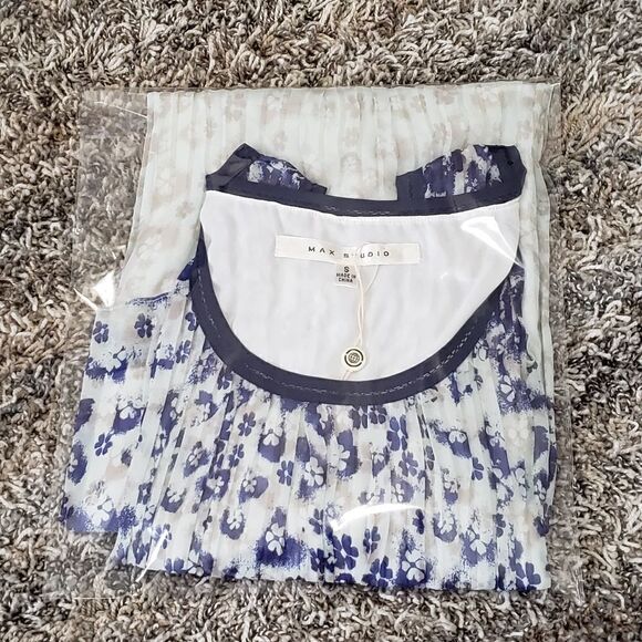 Max Studio Electric Pleated Floral Shift Dress Sz S NWT - Picture 15 of 15